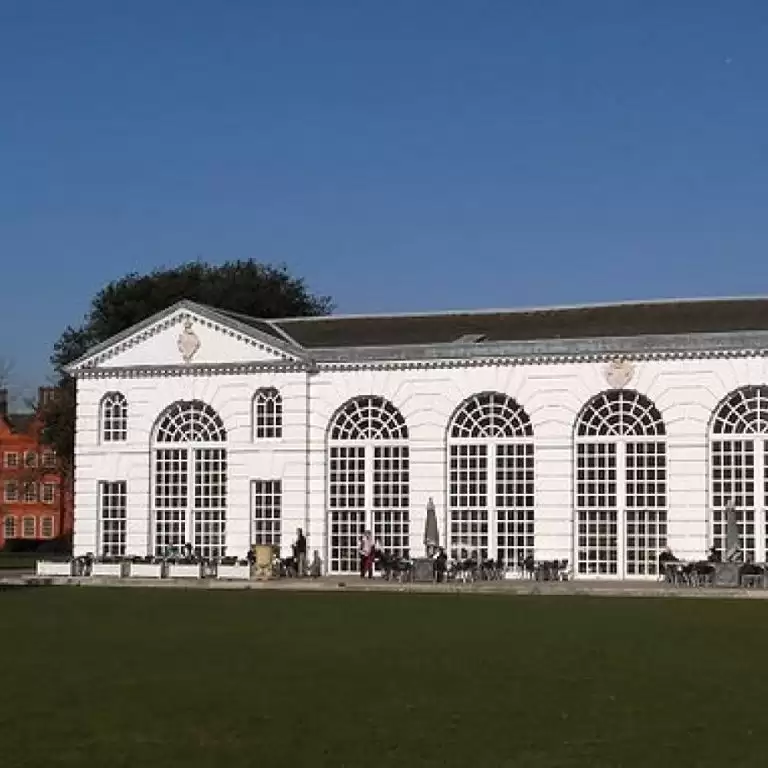 Kew Gardens & Kew Palace: Admission Ticket