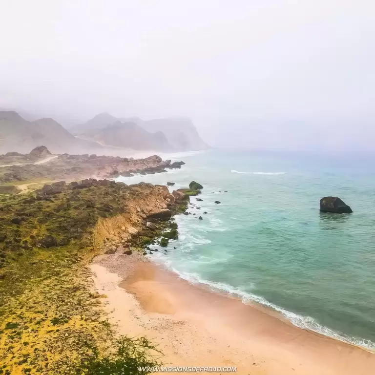 Salalah: Full-Day Beach Escapade Al Mughsail Beach & Fazayah Beach