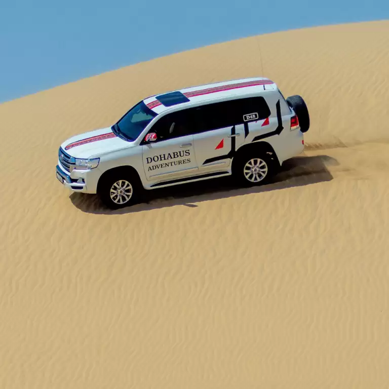 Full Day Desert Safari with Al Majles Resort, Doha