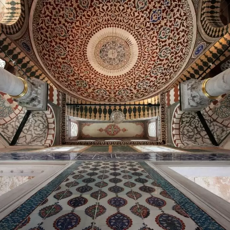 Topkapı Palace Museum: English Guided Tour