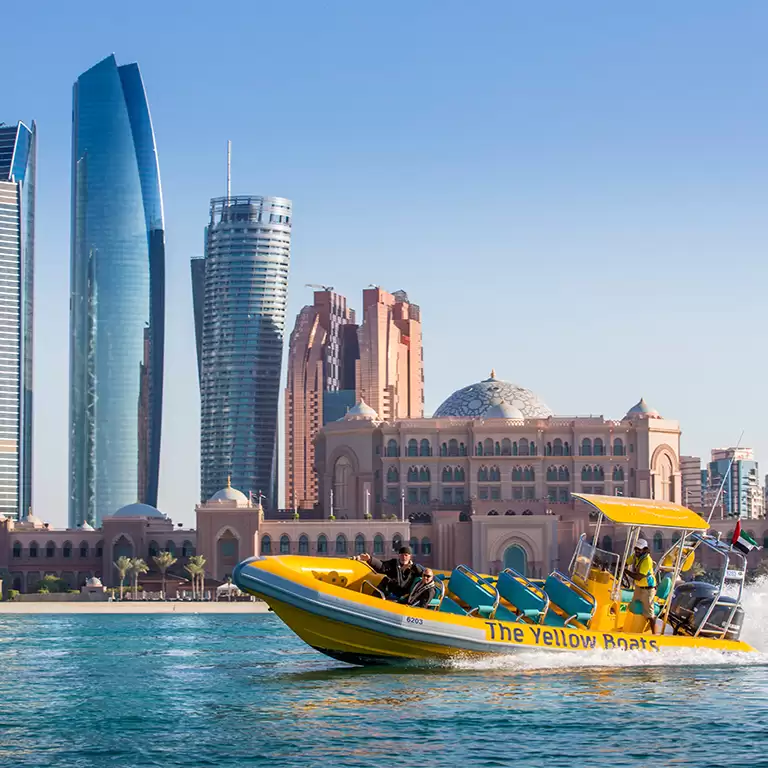 60 Minute - Corniche Abu Dhabi Sightseeing Boat Tour