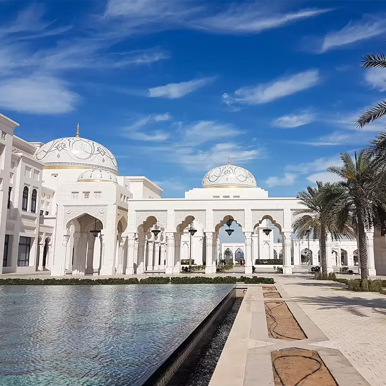 Abu Dhabi Private City Tour from Dubai with Transfers