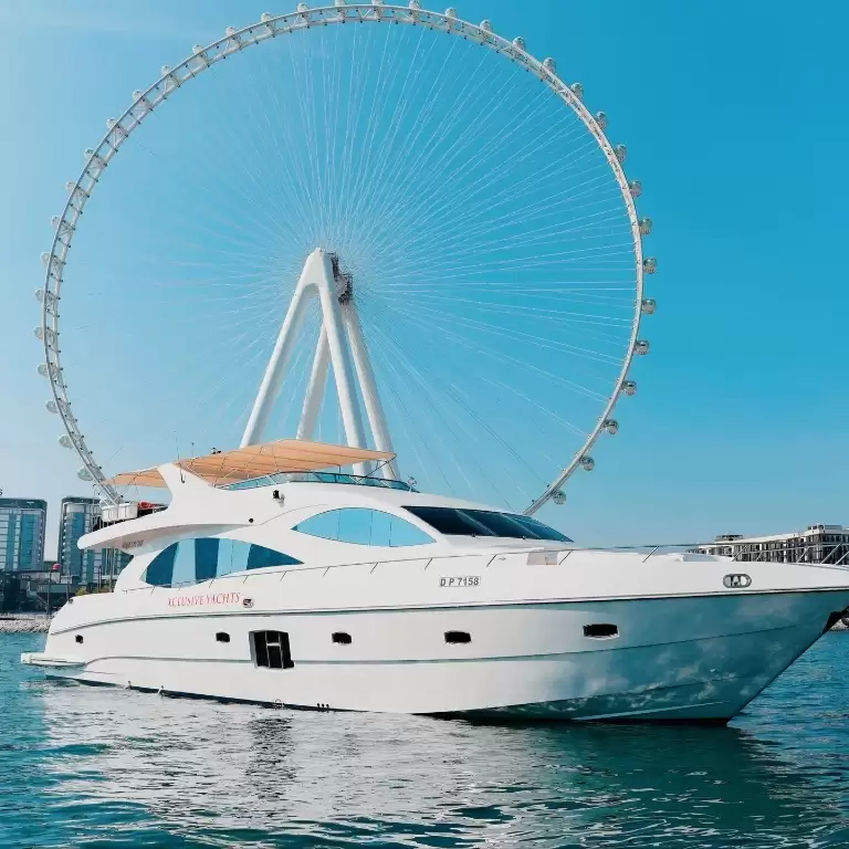 Dubai Marina 1 Hour Yacht Tour