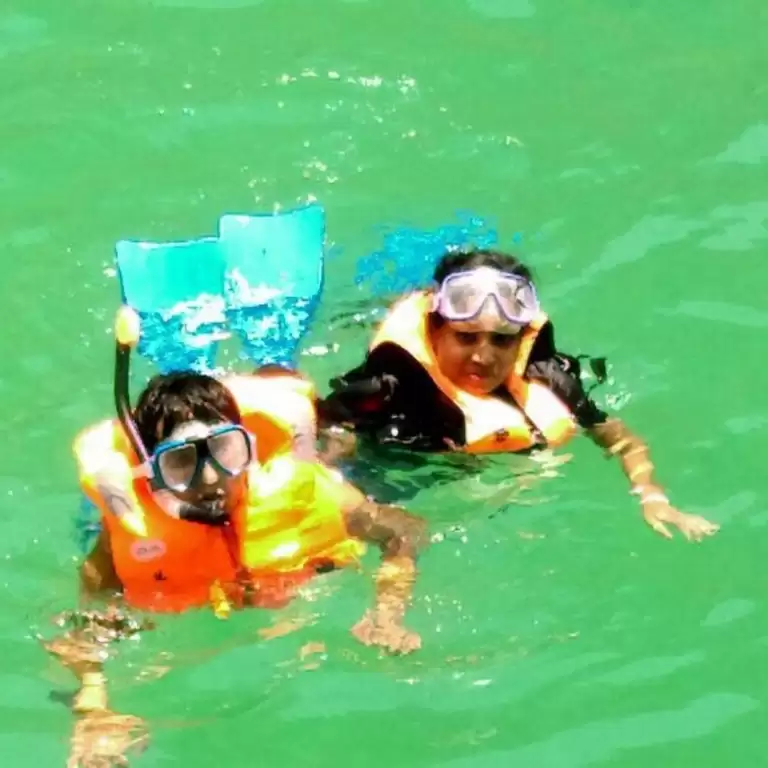 Mussandam Sea Safari Tour With Lunch From Dubai