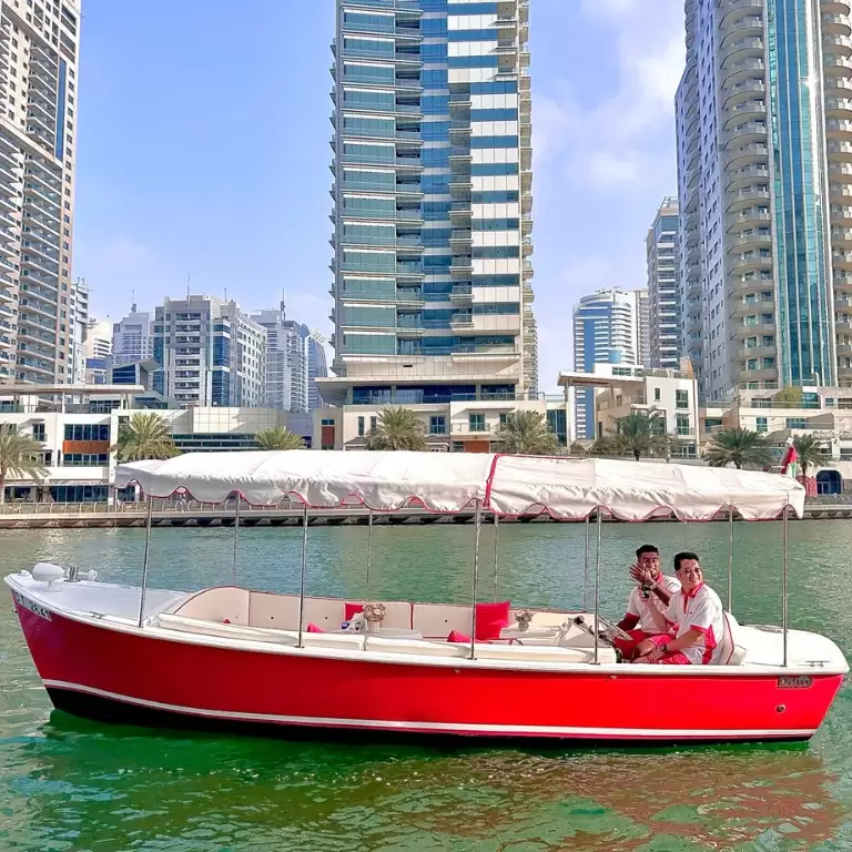 Private Duffy Boat Tour by Love Boats
