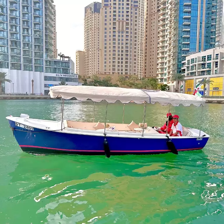Private Duffy Boat Tour by Love Boats