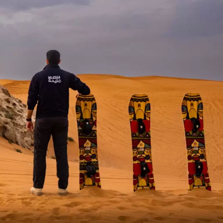Mleiha Sandsurfer Sandboarding & SUV