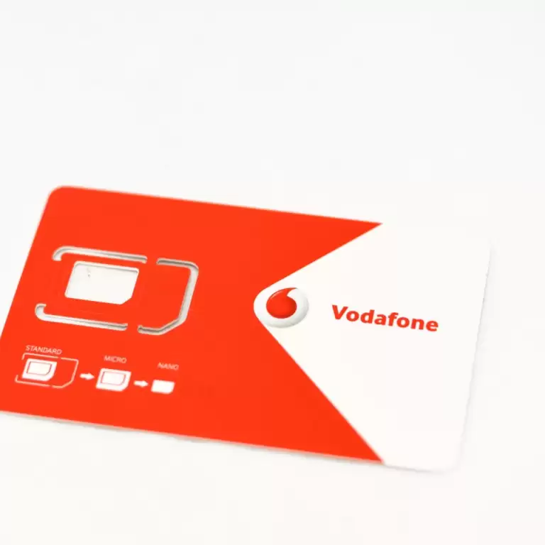 Stay connected with a 20G browsing local SIM card in Hurghada