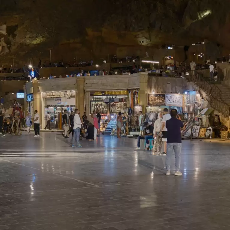 Sharm El Sheikh tour by night
