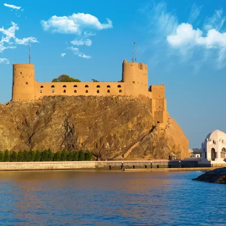 Muscat Nizwa 3 Day tour with Optional Car rental