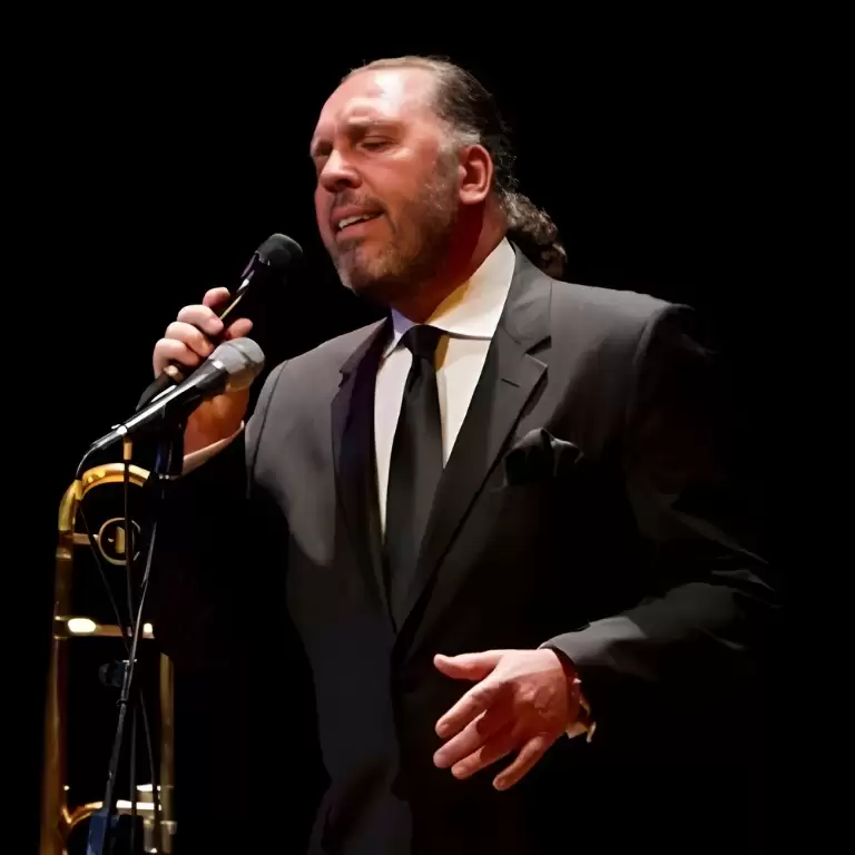 Fatih Erkoç Concert in Ankara