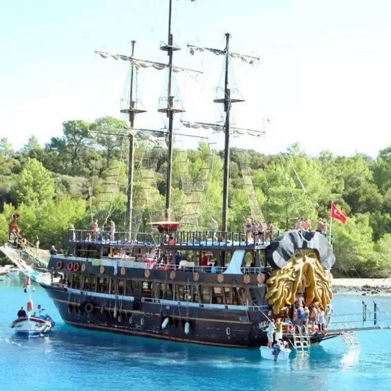 Alanya Pirate Boat Trip