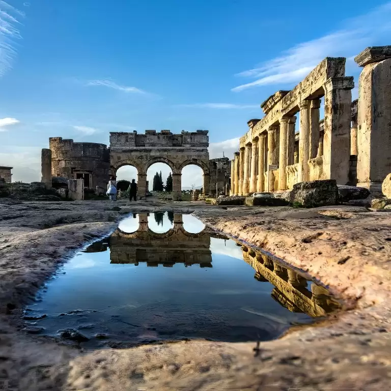 Exclusive Pamukkale & Hierapolis Tour with Meals & Transfer