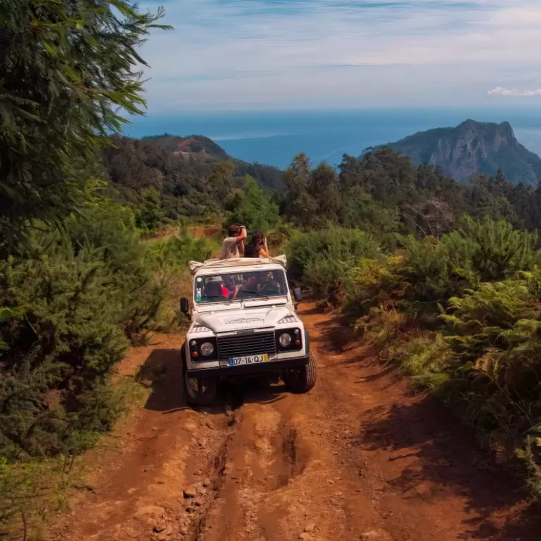 Jeep Safari