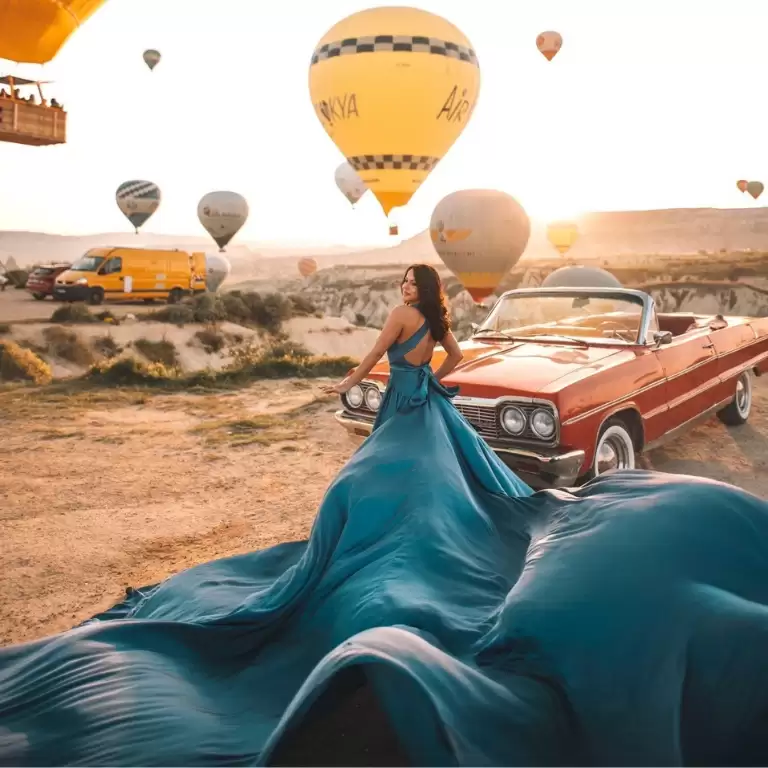 Cappadocia Classic Car and Photo Shoot with Dress