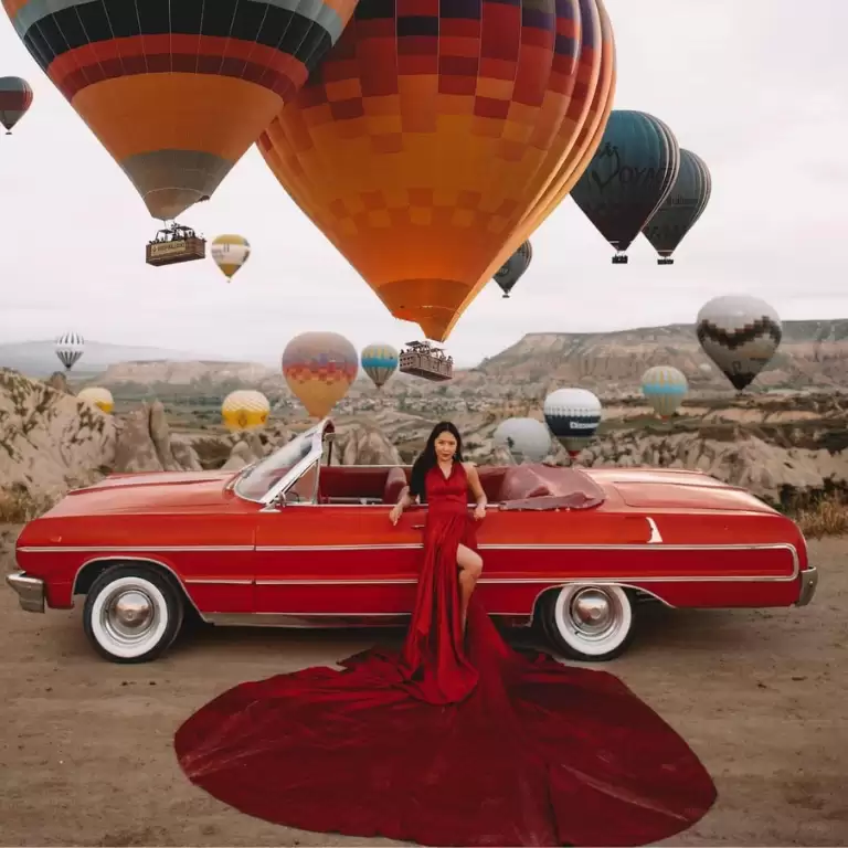 Cappadocia Classic Car and Photo Shoot with Dress