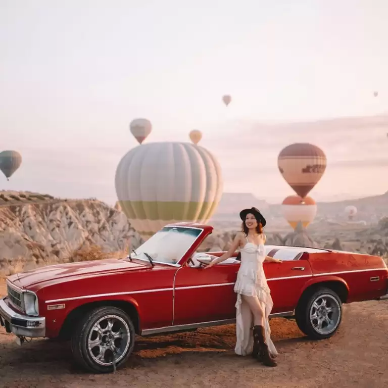Cappadocia Classic Car and Photo Shoot with Dress