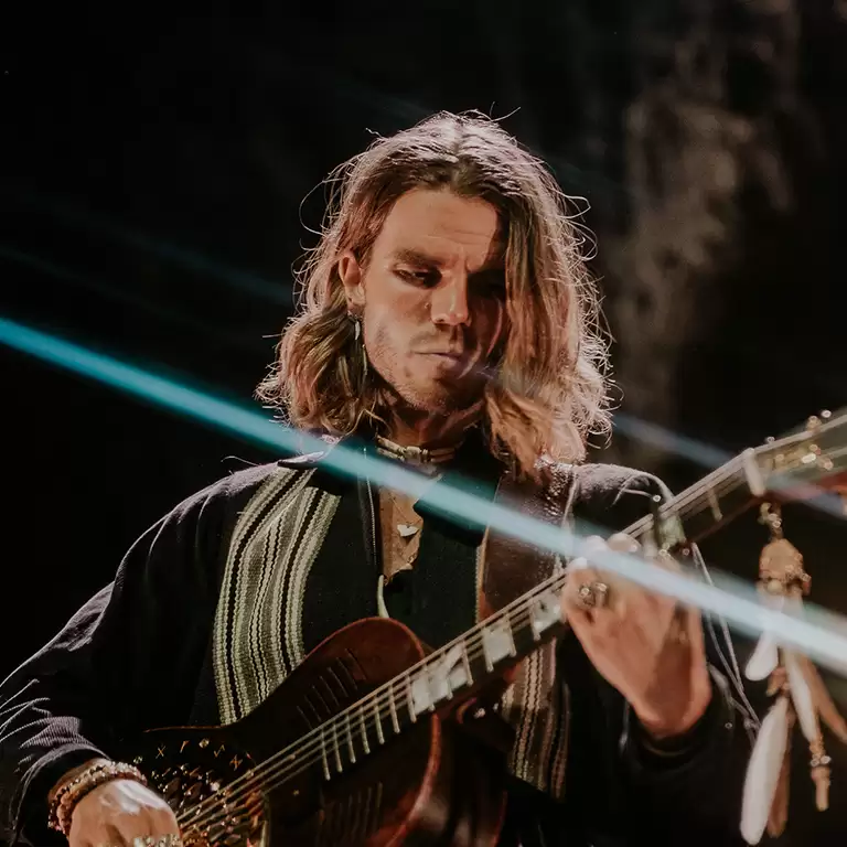 %100 Müzik Represents: Kaleo, J.Bernardt, Sena Şener