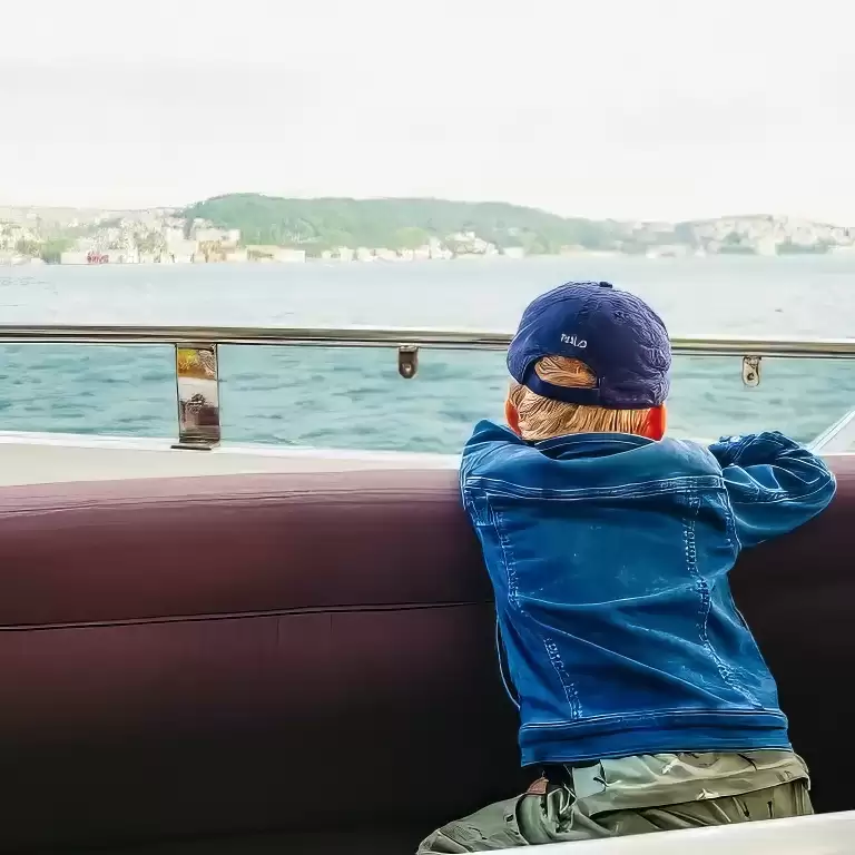 Bosphorus Sunset Cruise on a Luxurious Yacht