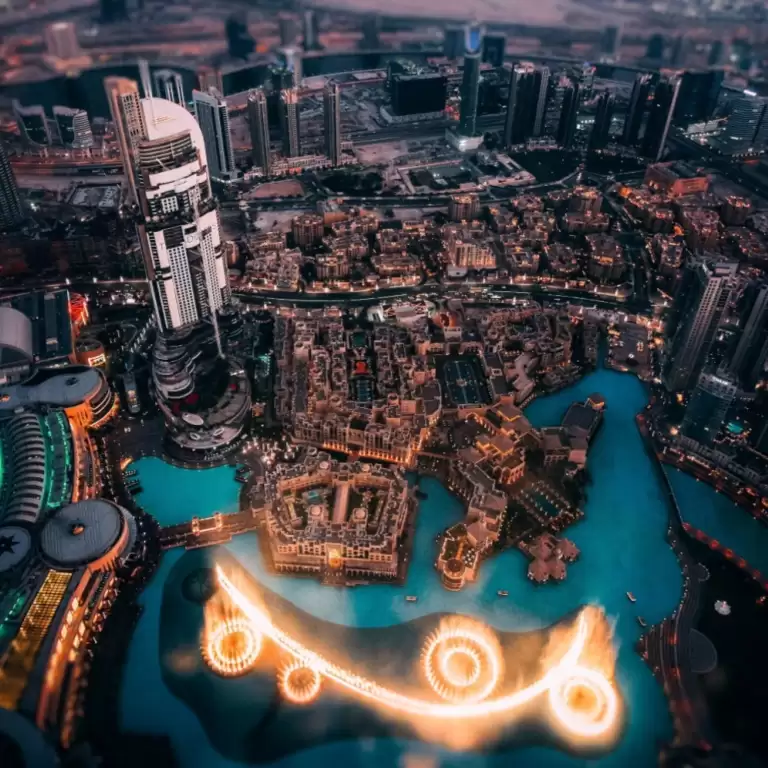 At The Top, Burj Khalifa: Level 124 + Souvenir