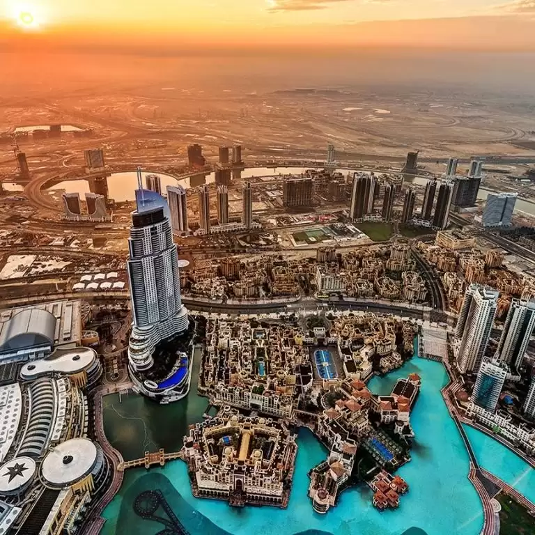At The Top, Burj Khalifa Level 124th - Sunrise + Morning treat