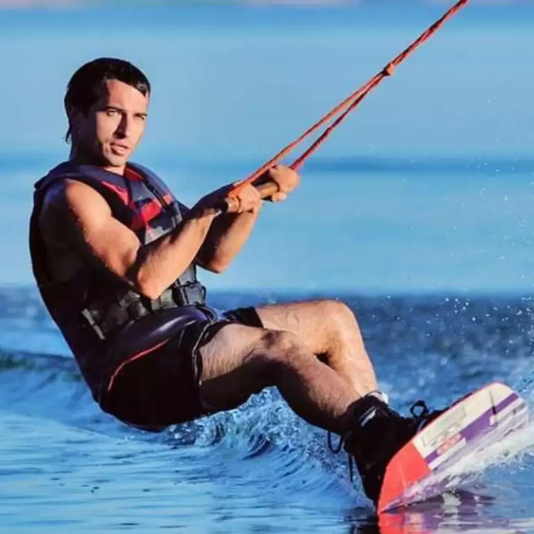 Banana Ride, Donut Ride & Wake Board Ride in Jumeirah