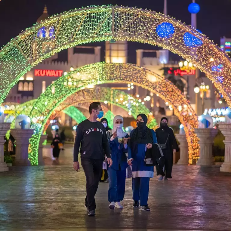 Combo: Global Village + Dubai Crocodile Park