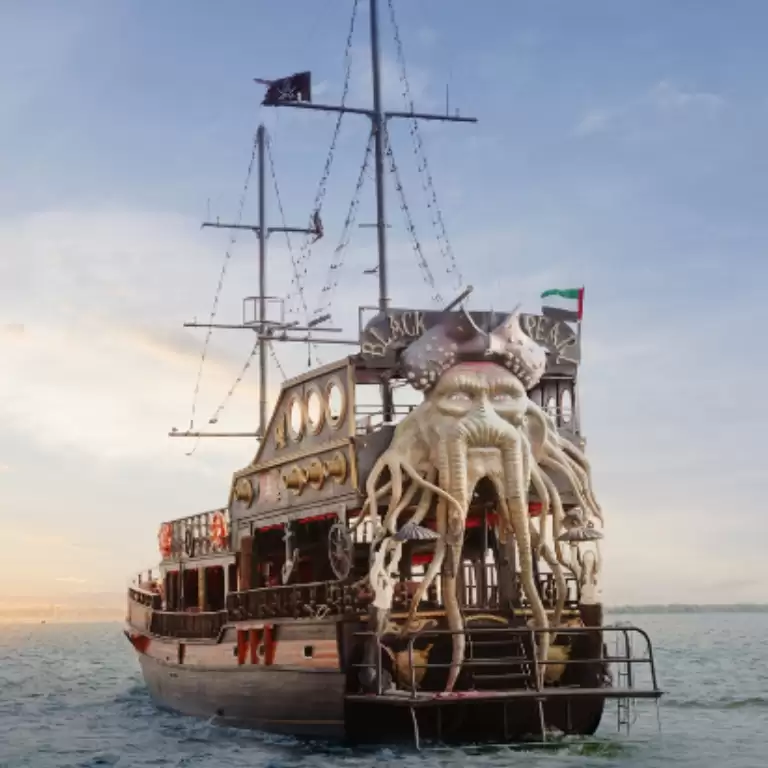 Dubai Creek Luxury Dinner Dhow Cruise
