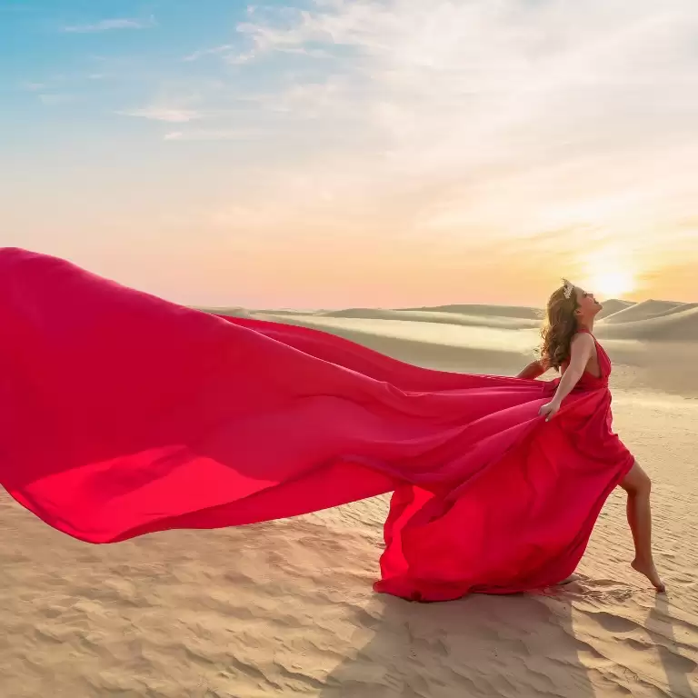 Dubai Desert Flying Dress Videography Tour