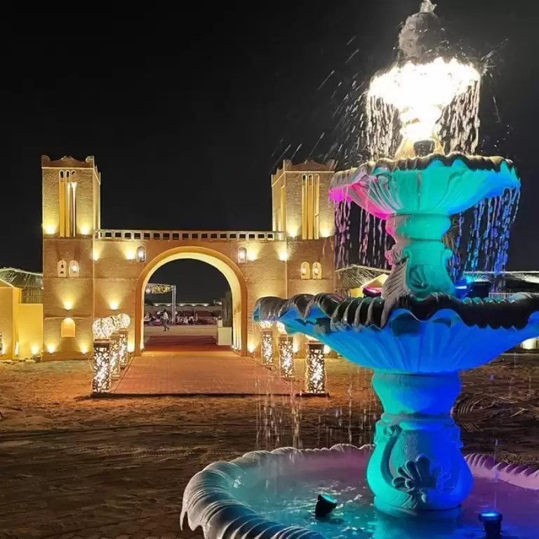 Dubai Red Dunes Desert Safari, Dune Bashing, Shows And BBQ Dinner
