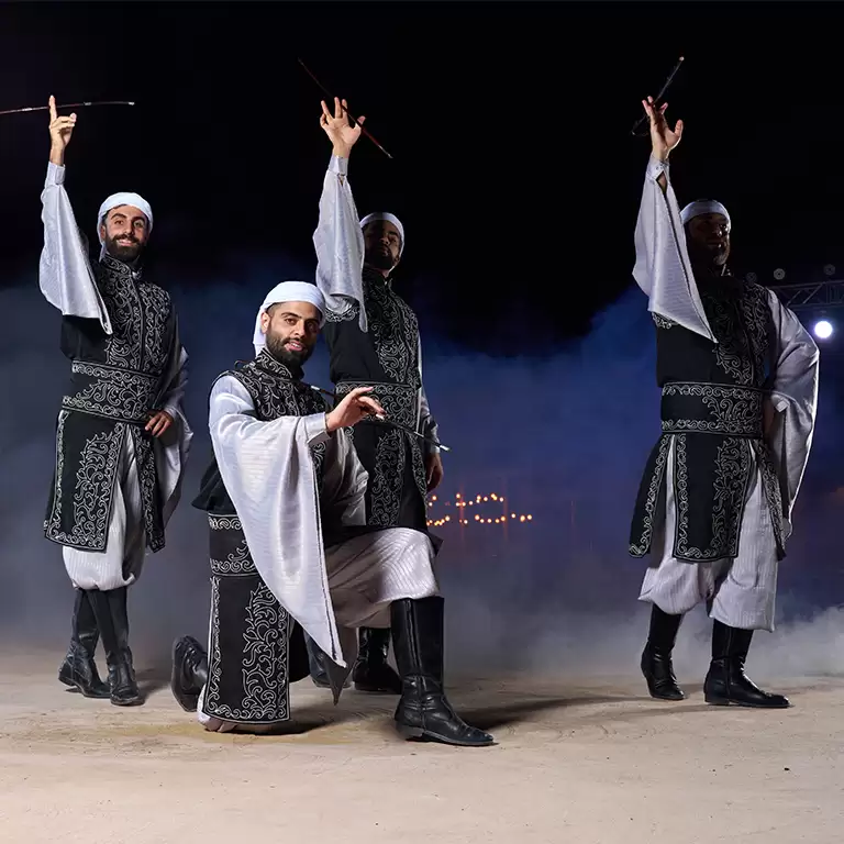 Noble Camp - Dinner Show Experience