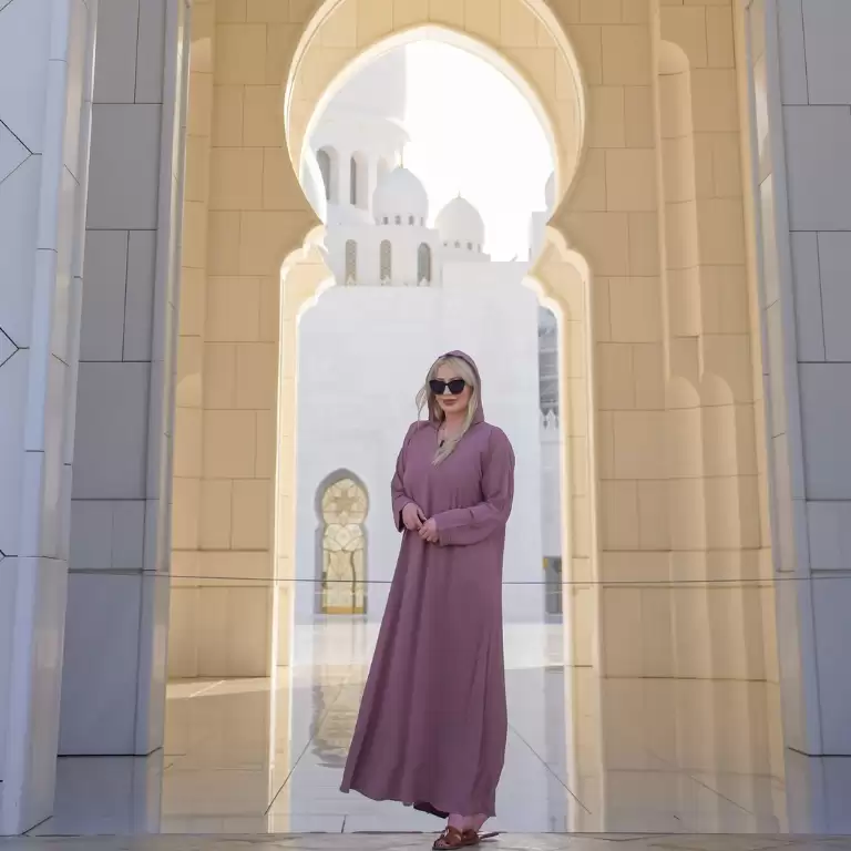 Premium Abu Dhabi Full-Day Sightseeing Tour from Dubai