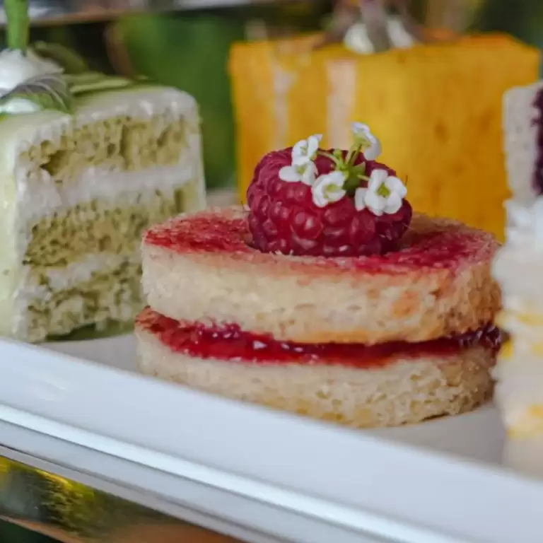 Premium Dining experience at At.mosphere Burj Khalifa