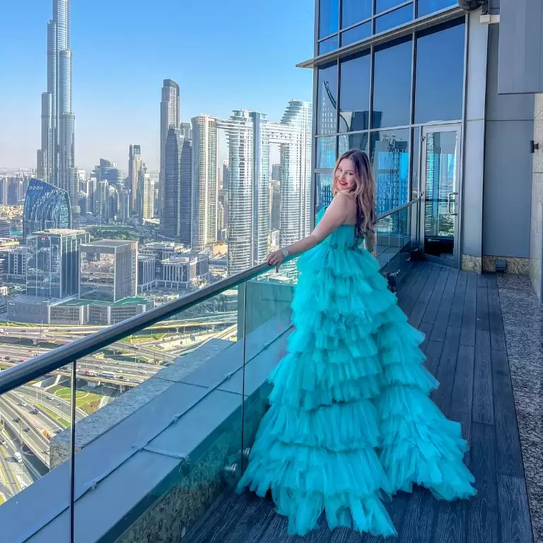 Shangri-La Balcony Flying Dress Videography Shoot
