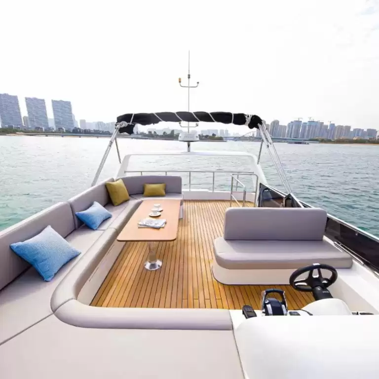 Private Yacht Tour in Ras Al-Khaimah