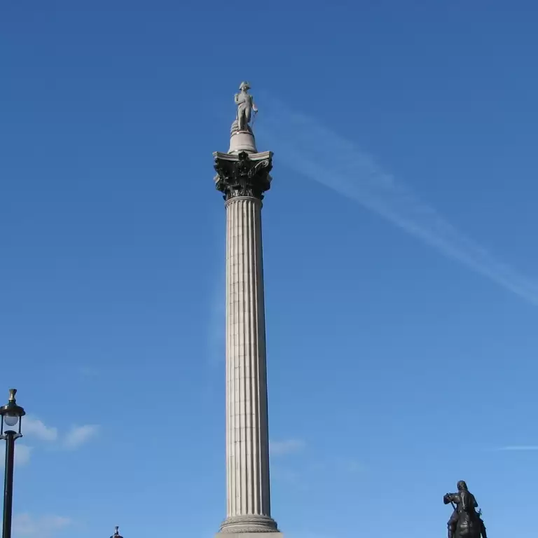 London Tour with Changing of the Guard & Westminster Abbey