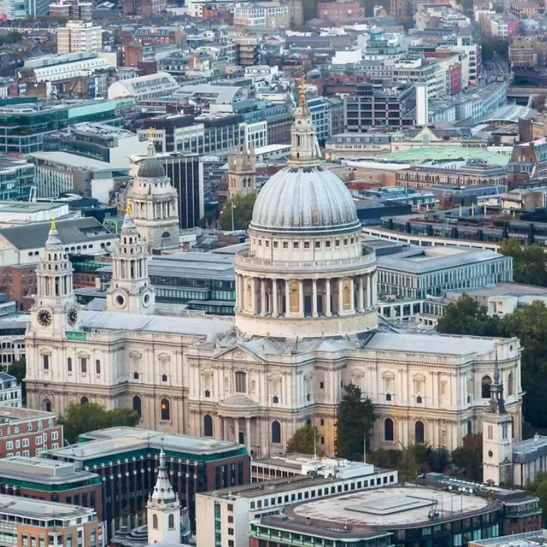 Visit St Paul’s Cathedral & Westminster Walking Tour