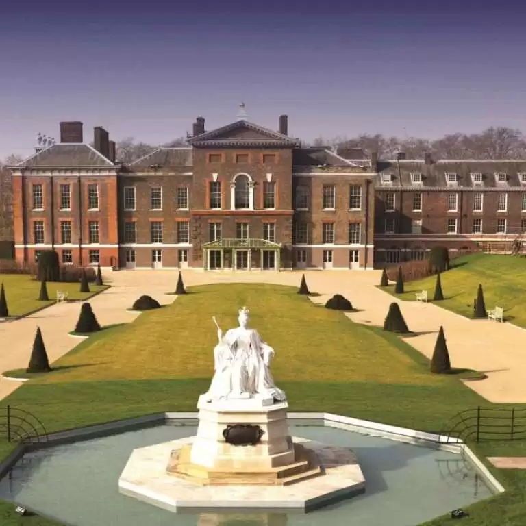 Westminster 3 Hour Walking Tour & Visit Kensington Palace