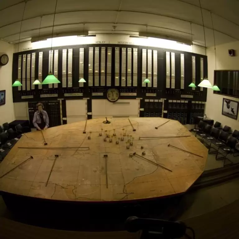 Westminster Walking Tour & Visit Churchill War Rooms