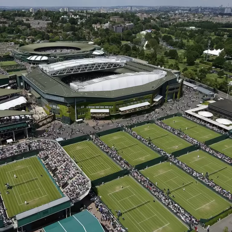 Wimbledon Tennis & Westminster Landmarks Walking Tour