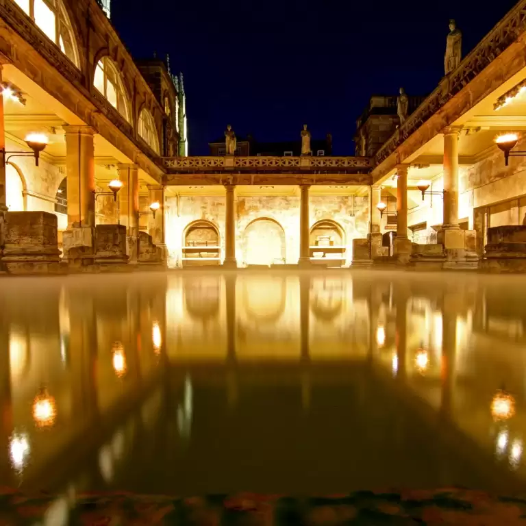 Windsor, Bath and Stonehenge tour from London