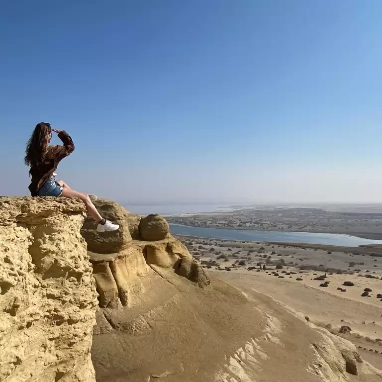 From Cairo: 4x4 Desert Safari with Sandboarding, Camel Ride, Magic Lake, and Lunch