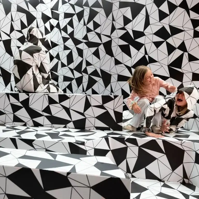 Paradox Museum Paris: Priority Entry Ticket