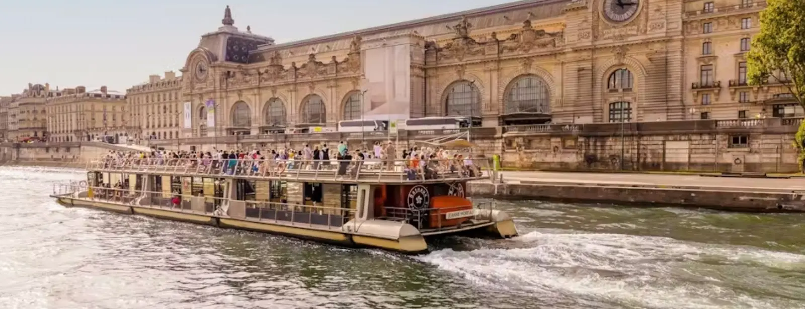 Seine River: Sightseeing Cruise from the Eiffel Tower