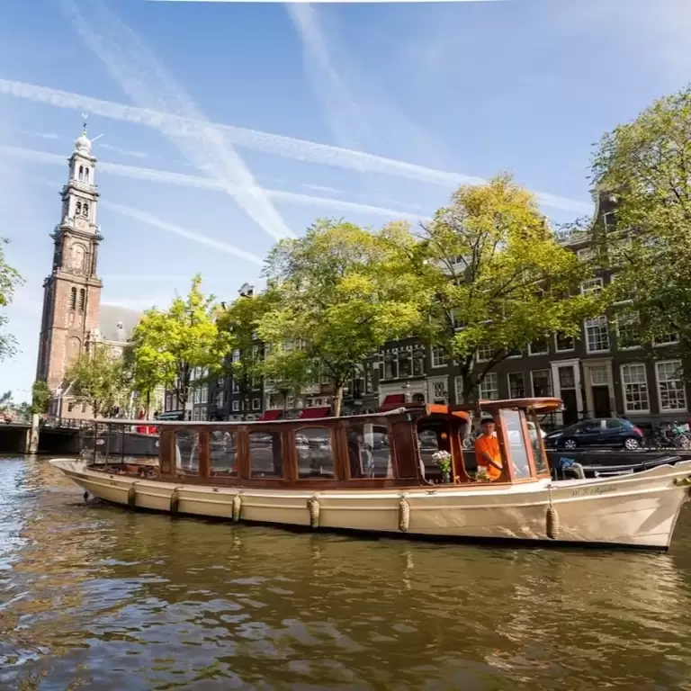 SAIL Amsterdam 2025: सैलून बोट टूर