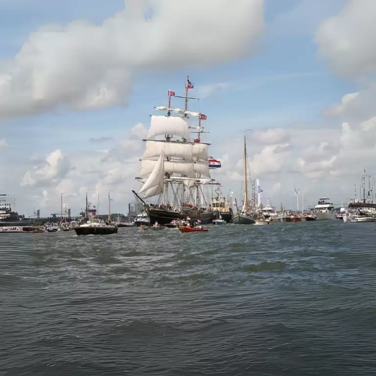 SAIL Amsterdam 2025: सैलून बोट टूर