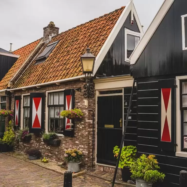 Zaanse Schans, Edam, Volendam & Marken: Half-Day Guided Tour