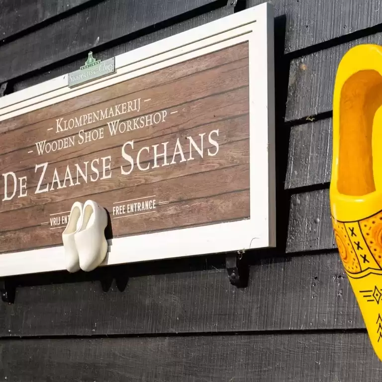 Zaanse Schans, Edam, Volendam & Marken: Half-Day Guided Tour