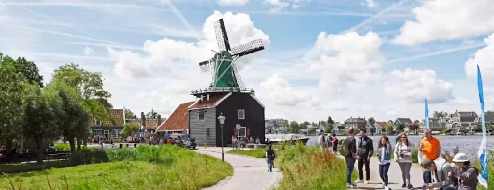 Zaanse Schans Windmills: Half-Day Guided Tour + Transport