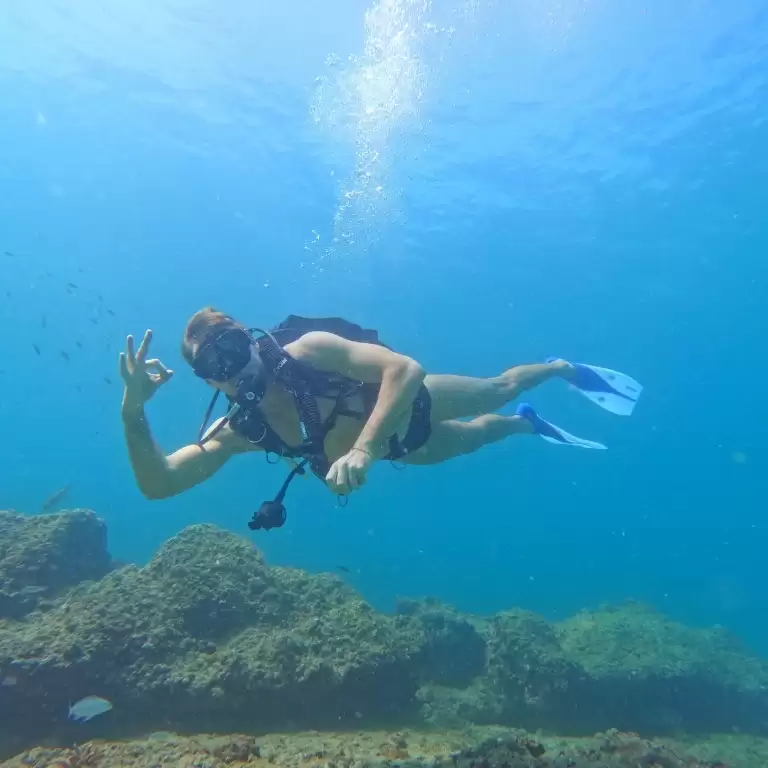 Abu Dhabi PADI Discover Scuba Diving Program